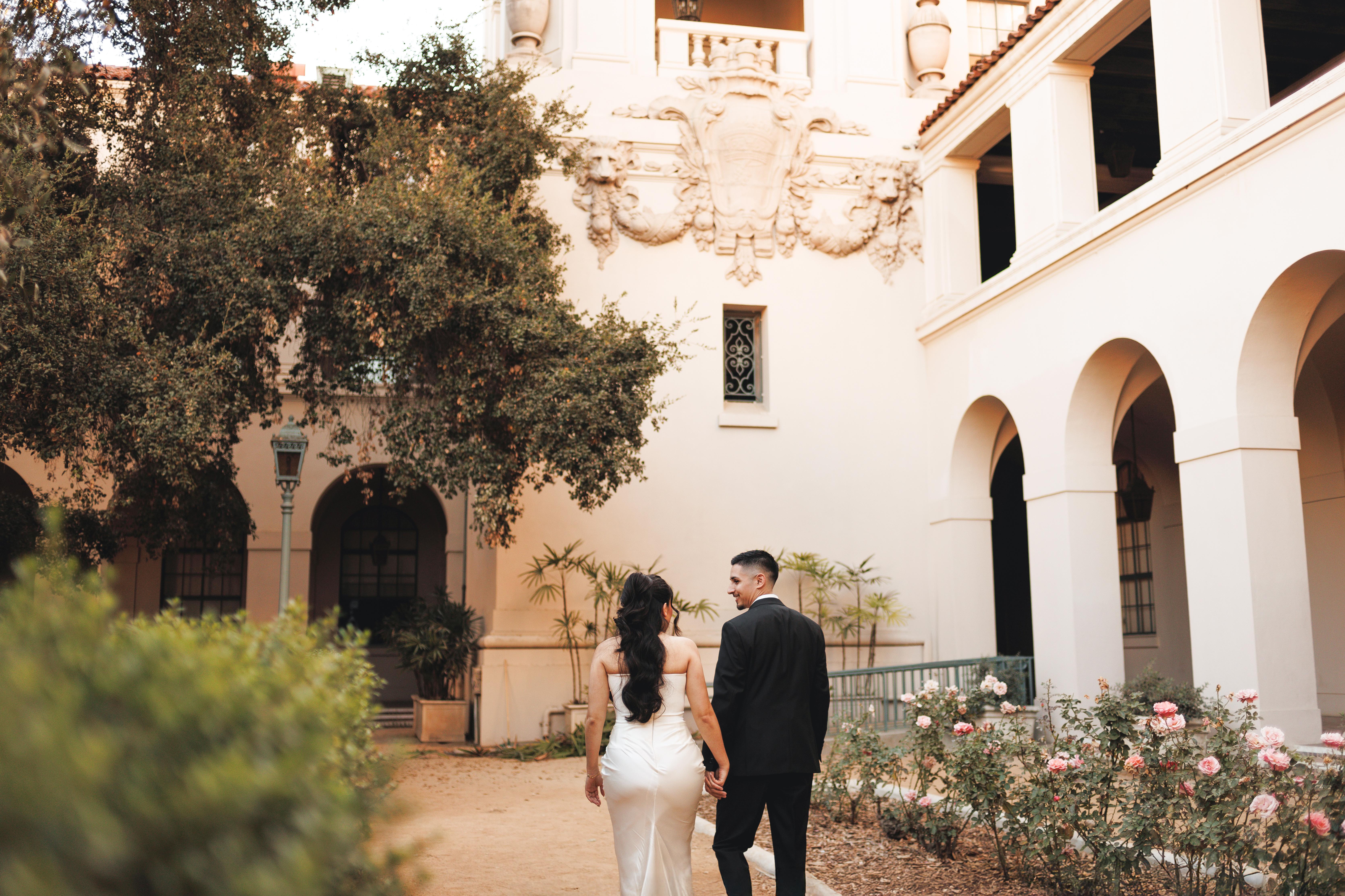 The Wedding Website of Monica Rangel and Reynaldo Leon