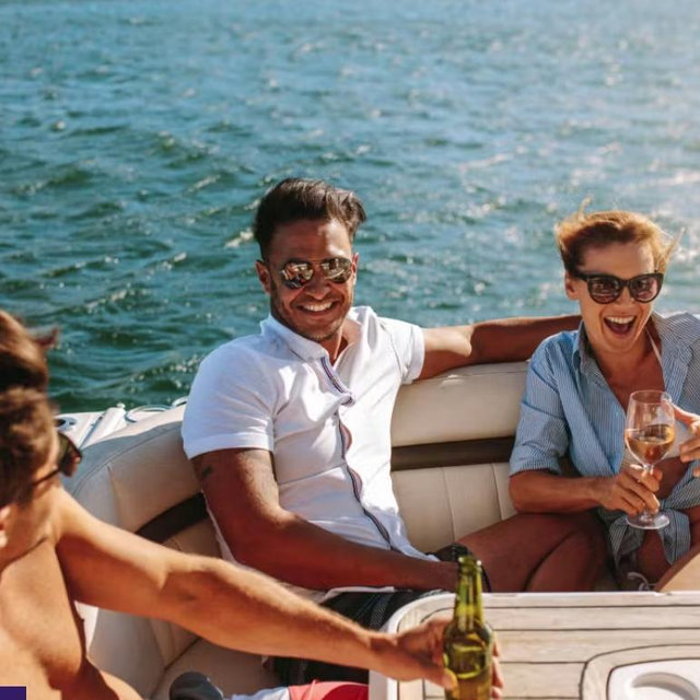 Honeymoon Excursion: Beach club cruise