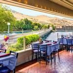 Campbell’s Pub and Veranda