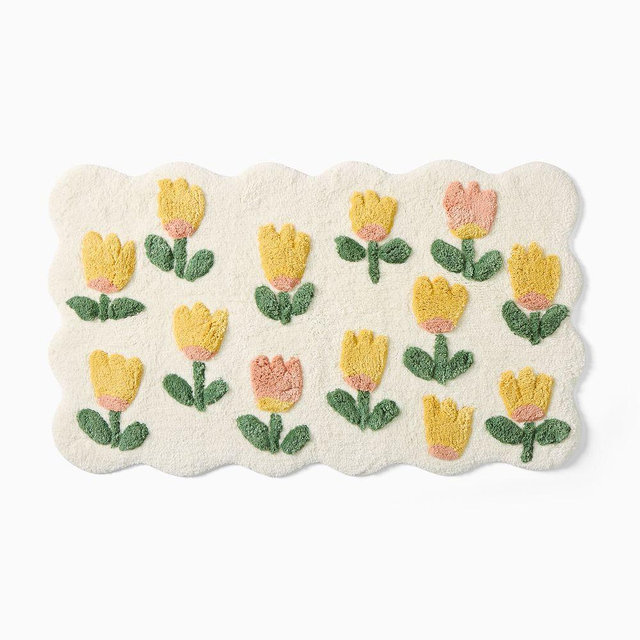 Scallop Tulip Bathmat, 20x34", Alabaster
