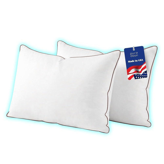 puredown® Made in USA Goose Feather Down Pillows, Queen Size Set of 2, 100% Cotton Cover, Bed Feather Pillows for Sleepering