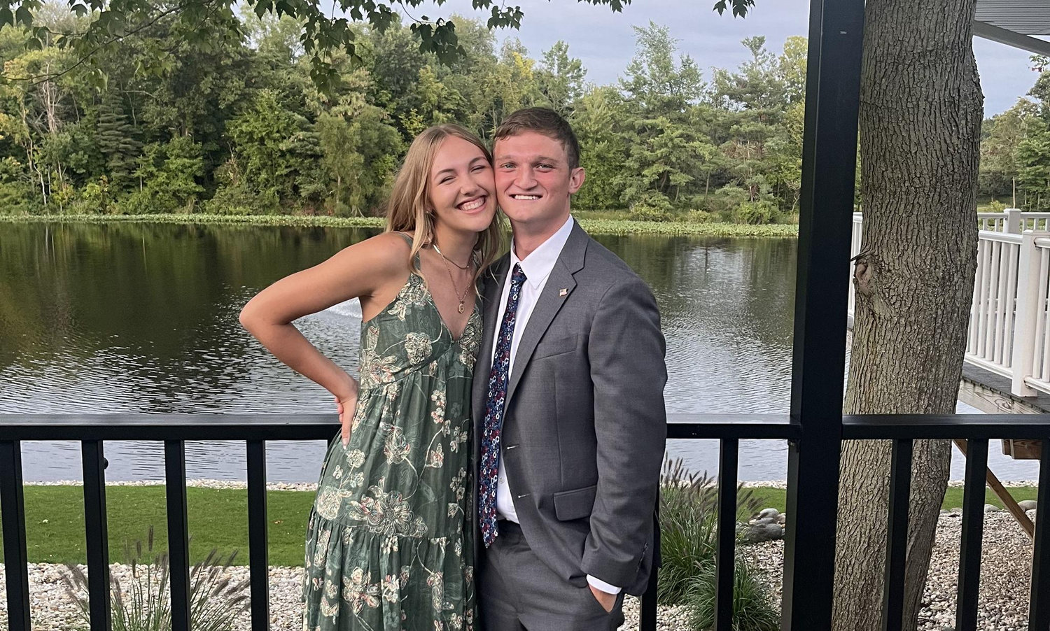 The Wedding Website of Avery Burnette and Robert Ebeling