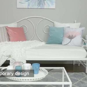 Yolanda Metal Scroll Daybed