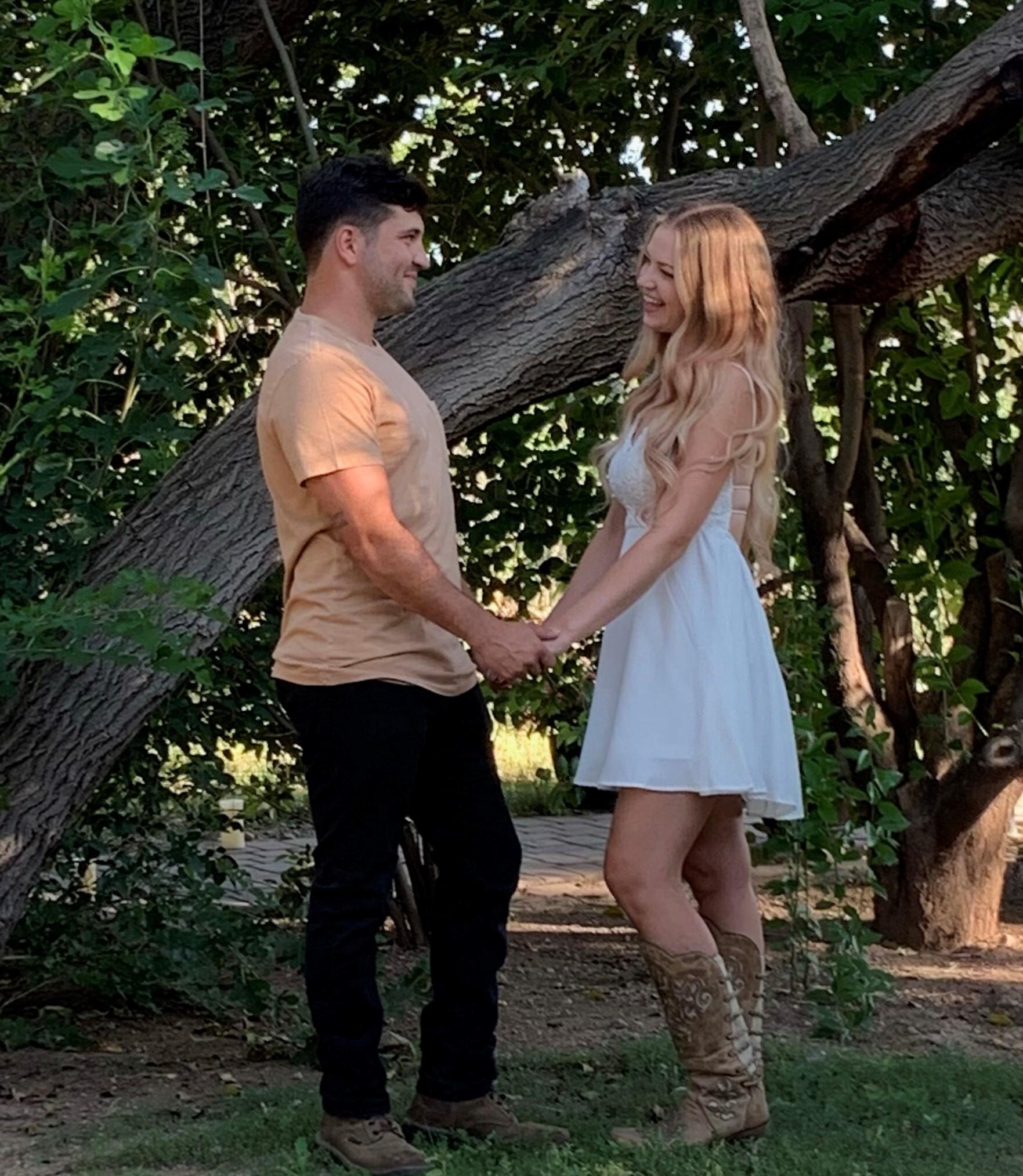 The Wedding Website of Chelsea Mellor and Lennon Gregory