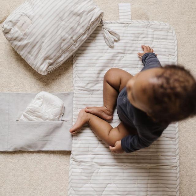 Portable Changing Pad Set, Pebble Grey