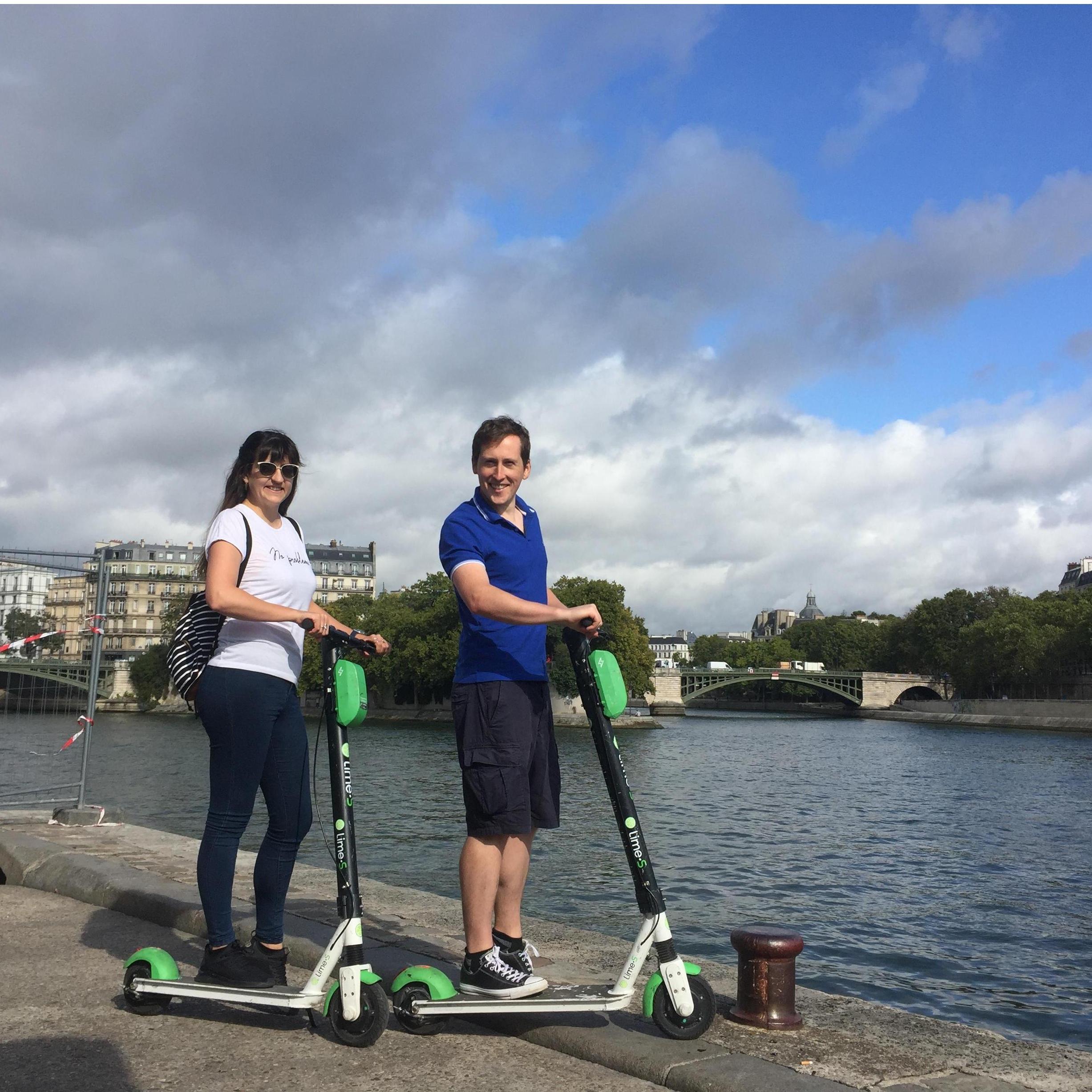 Scooting around Paris!