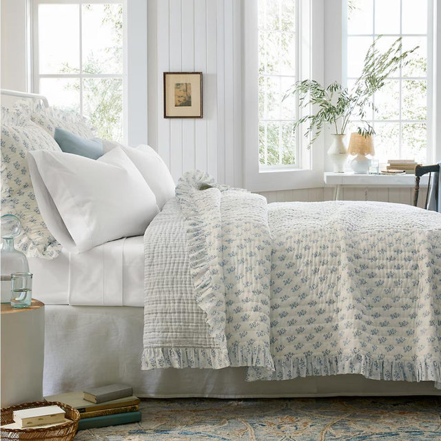 Celestia Ruffle Organic-Cotton Quilt King Blue Bouquet