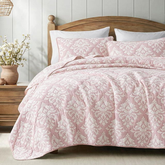 Exclusivo Mezcla Cotton Quilts King Size Pink, Soft Lightweight Bedspread Breathable Prewashed Bed Coverlet with 2 Pillow Shams, Boho Pattern Yarn Dyed Muslin Quilt Bedding Set for All Seasons