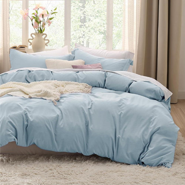 Bedsure Sky Blue Duvet Cover Queen Size - Soft Prewashed Queen Duvet Cover Set, 3 Pieces, 1 Duvet Cover 90x90 Inches with Zipper Closure and 2 Pillow Shams, Comforter Not Included