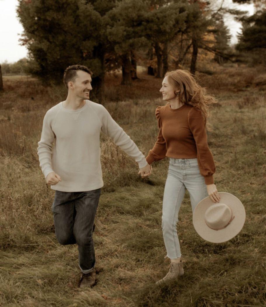 The Wedding Website of Hannah Gilhousen and James Aquilina