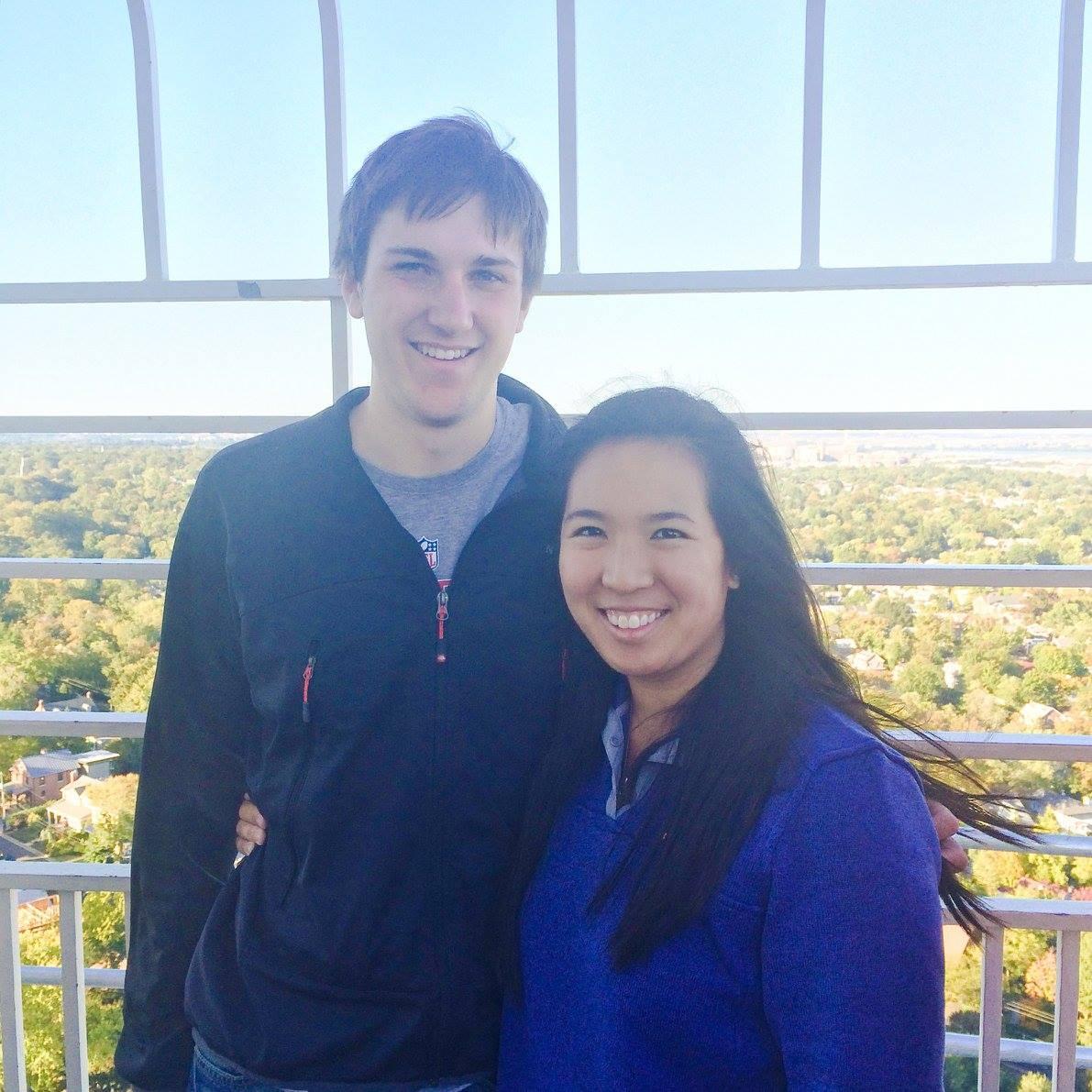 2015- Elizabeth giving the tour of the DMV area while she's in grad school in DC