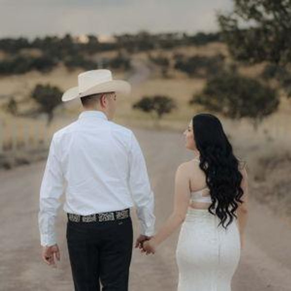 Fondos para nuestra nueva vida juntos/Fund for our new life together