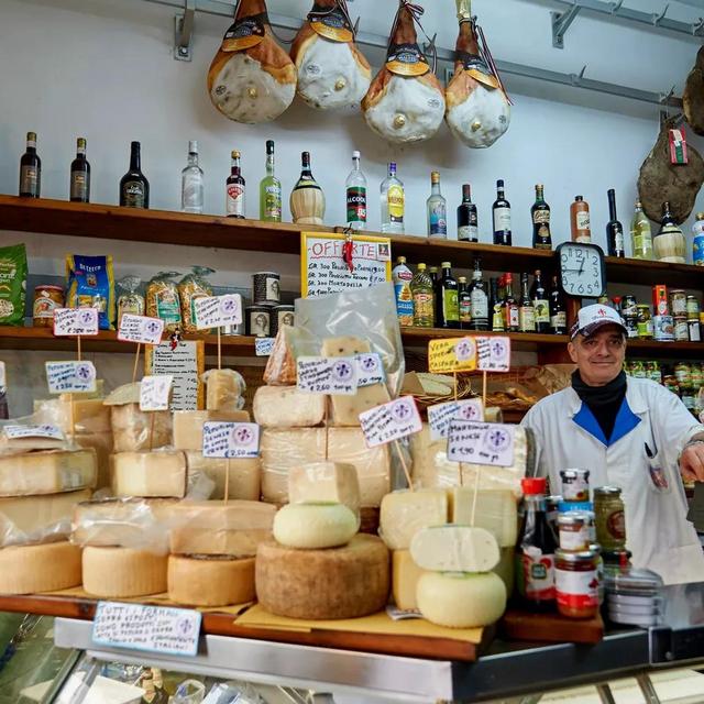 Walking Food Tour in Florence