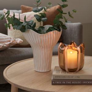 Candle holder