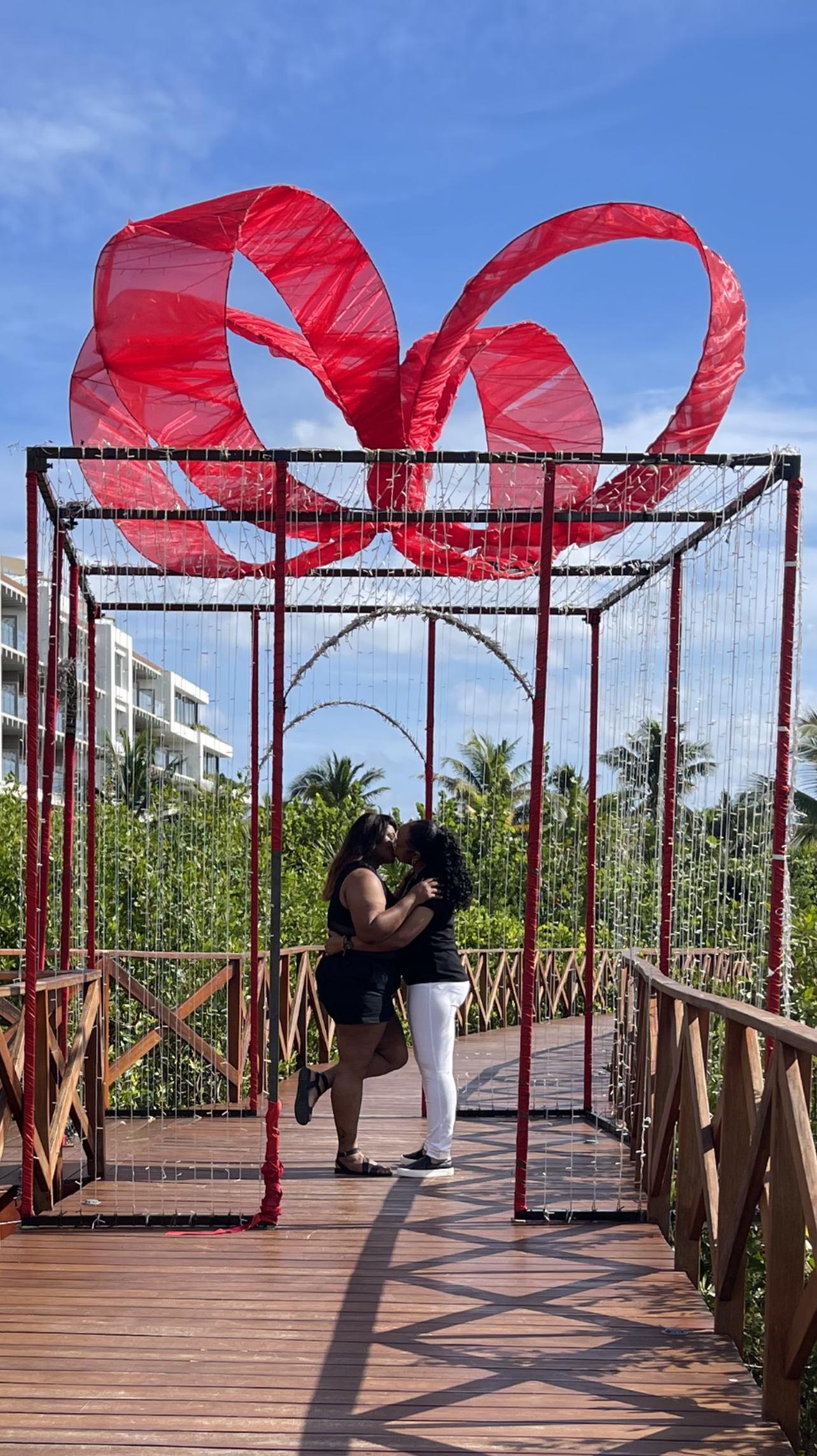 The Wedding Website of Richelle Browning and Jovan Brown