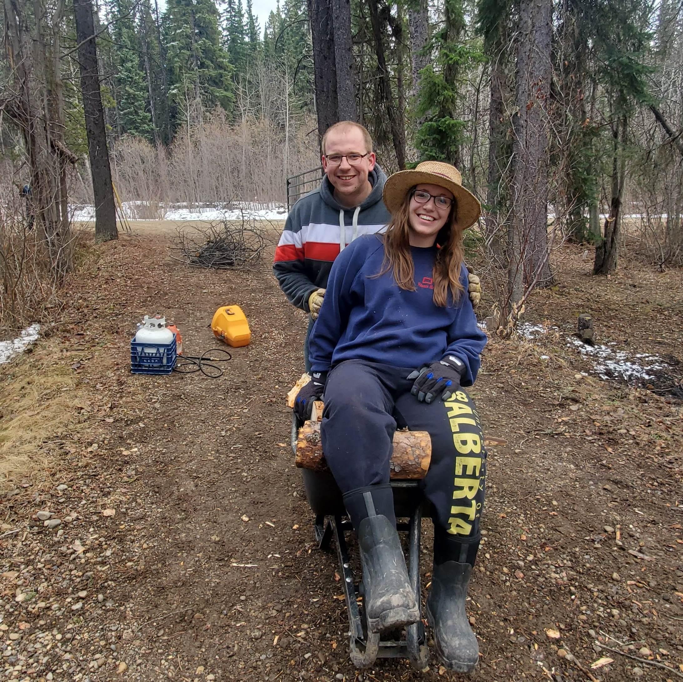 Wheelbarrow ride! Lake 2021