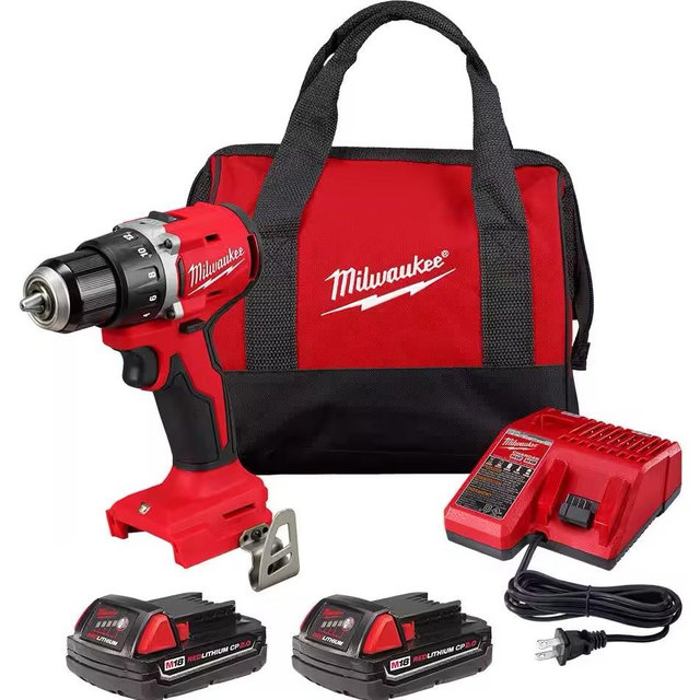 Milwaukee M18 18V Lithium-Ion Brushless Cordless 1/2 in. Compact Drill/Driver Kit