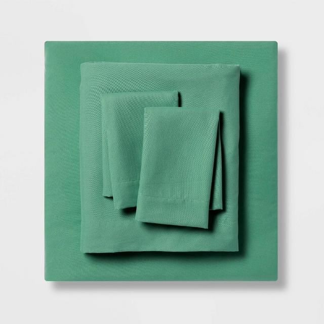 King Garment Washed Microfiber Solid Sheet Set Green - Room Essentials™