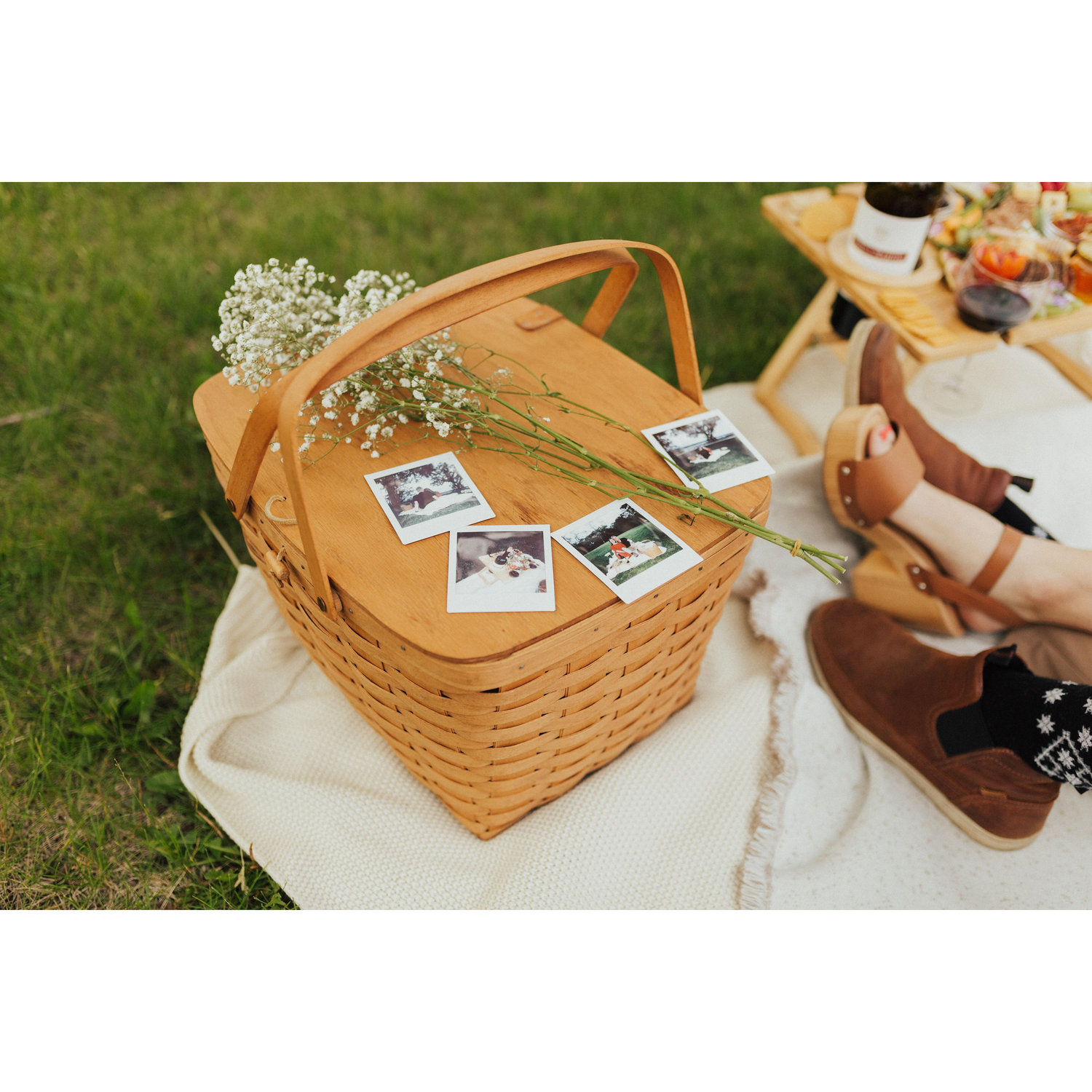 Fun Polaroids to keep as memories from this special day!