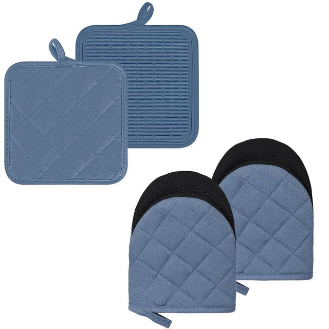 Oven Mitts and Pot Holders Set, Pack of 4, Heat Resistant Silicone Kitchen Mini Oven Mittens for 500 Degrees, Mini Oven Gloves and Hot Pads for Baking Grilling Barbecue Microwave Machine Washable