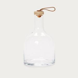 Water Carafe with Ash Stopper