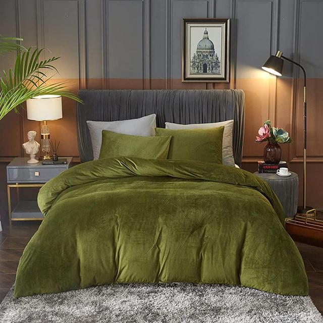 Ivellow Velvet Flannel Duvet Cover King Size Olive Green Duvet Cover King Velvet Comforter Cover Set Ultra Soft Breathable Cozy Velour Duvet Cover Solid Luxury Bedding Set Zipper Closure Corner Ties