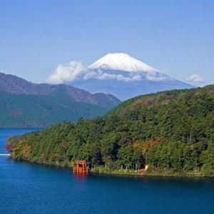 Mt. Fuji private boat cruise on Lake Ashi