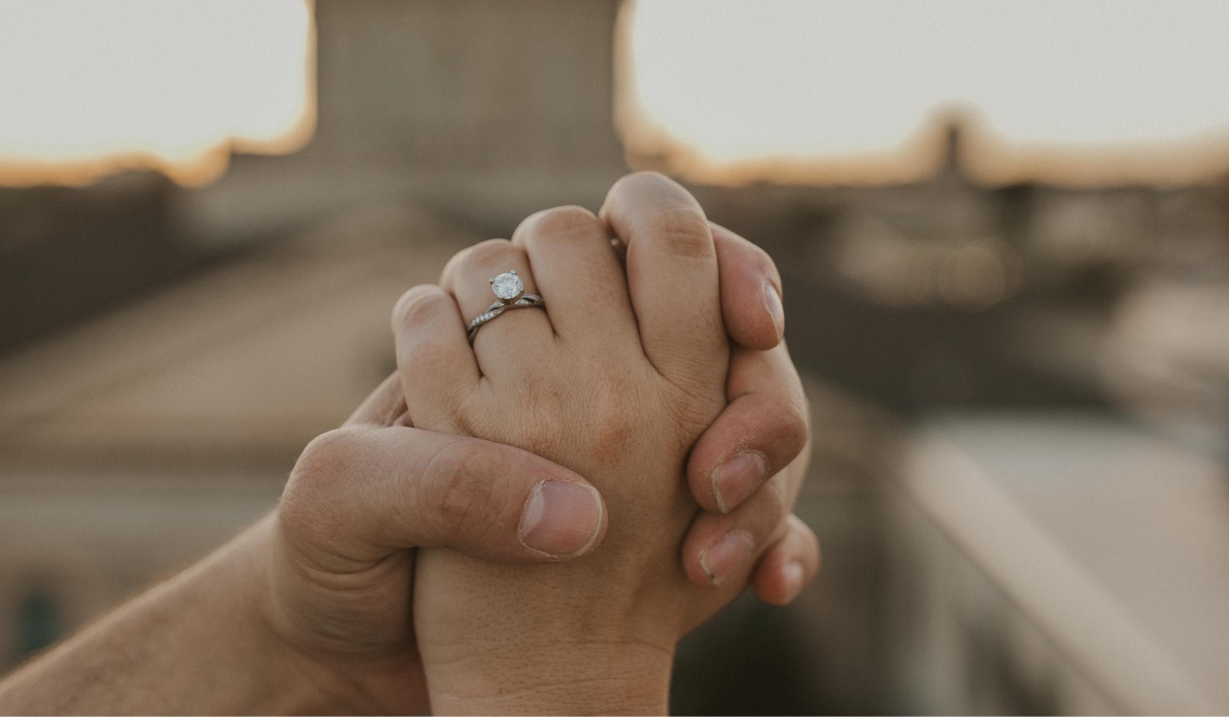 The Wedding Website of Lindsey Stroup and Darian Goldman