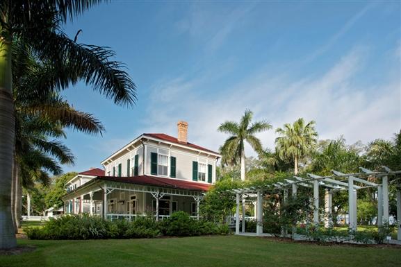The Wedding Website of Baxton Munn and Julia Weimer