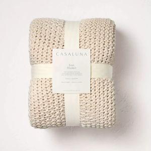 Full/Queen Chunky Knit Bed Blanket Natural - Casaluna™: Acrylic Sweater Knit, Year Round Comfort, Machine Washable