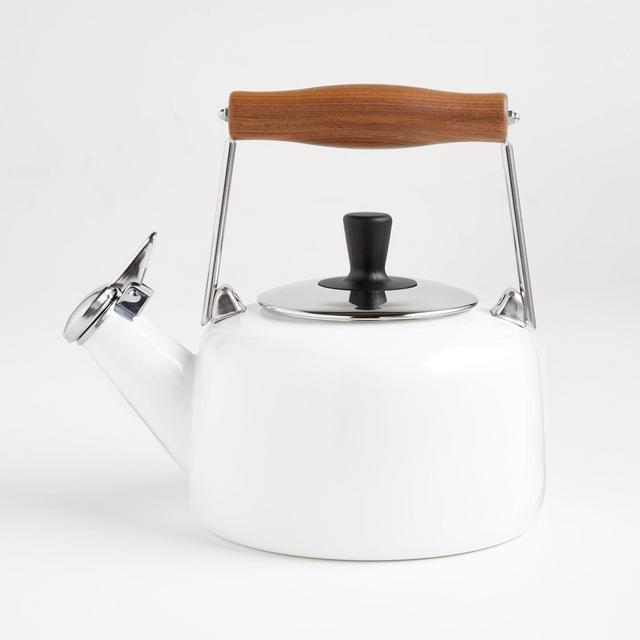 Chantal Sven Matte White Kettle with Wood Handle
