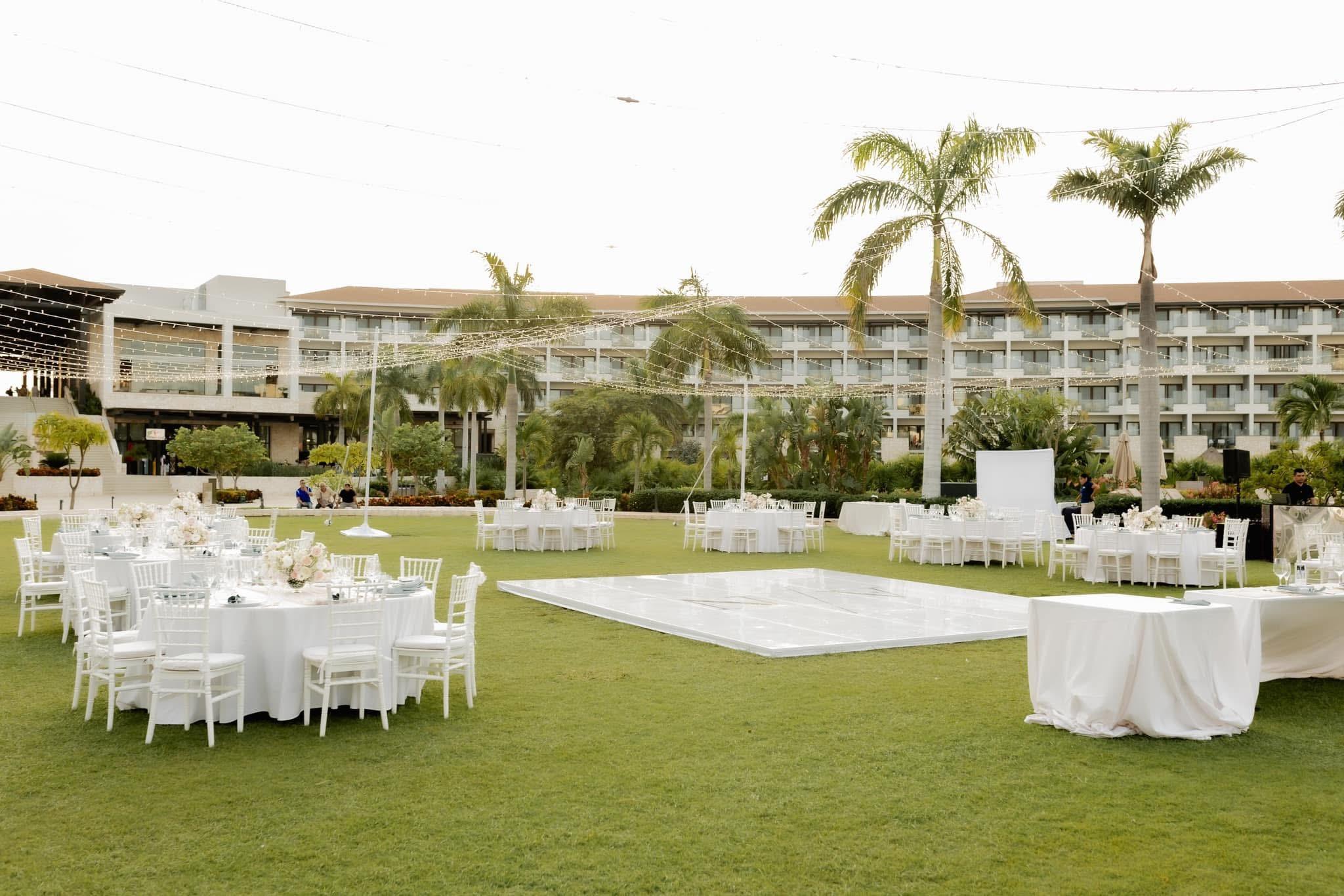 The Wedding Website of Jessie Nalley and Andrew Meckle