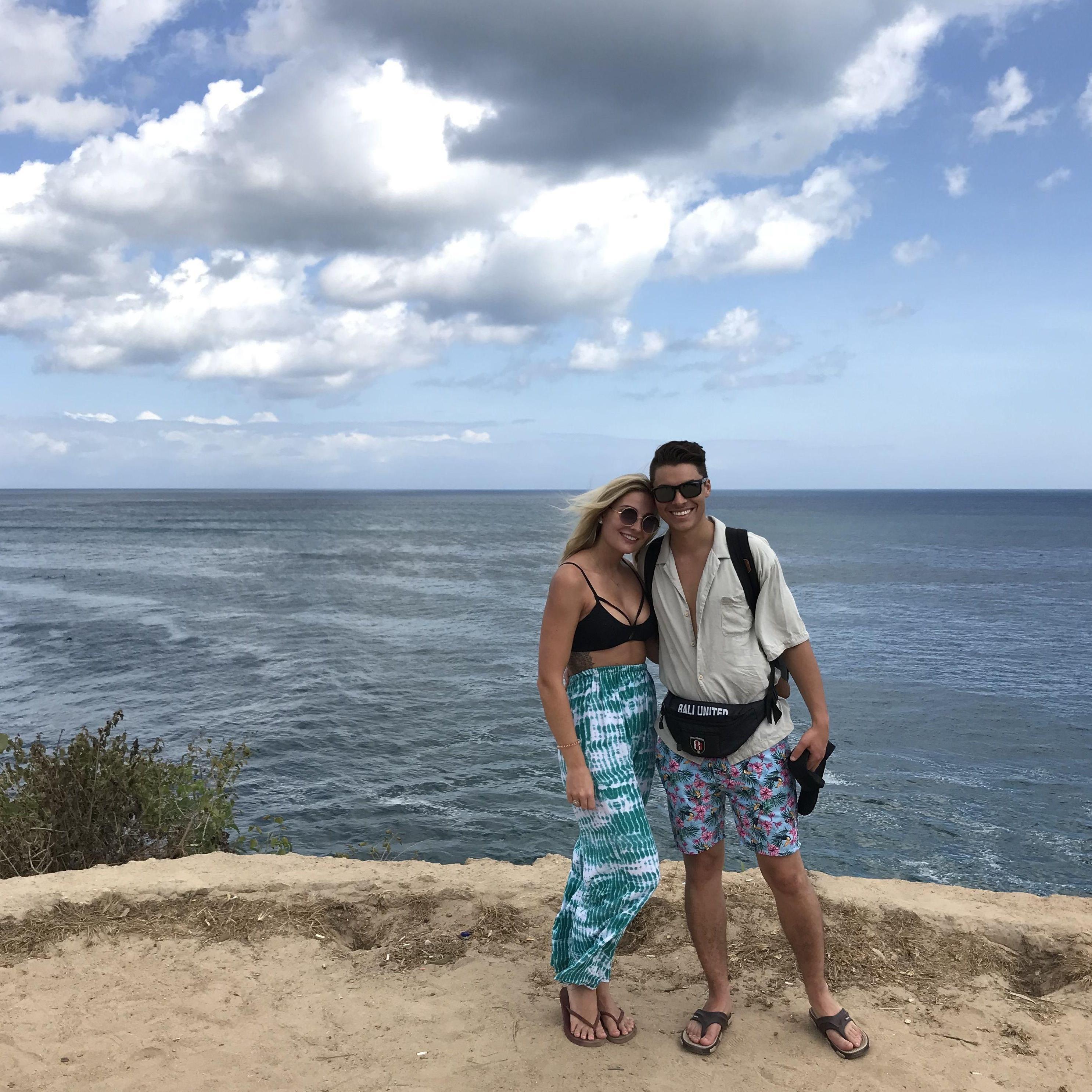 Uluwatu, Bali, 2018! So many couples had their wedding photos up here :)