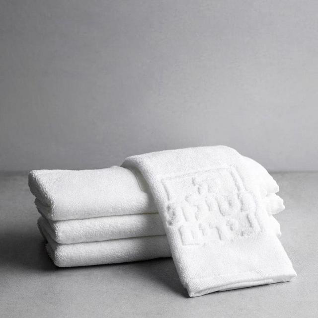 Netilas Yadayim Embossed Finger Towel