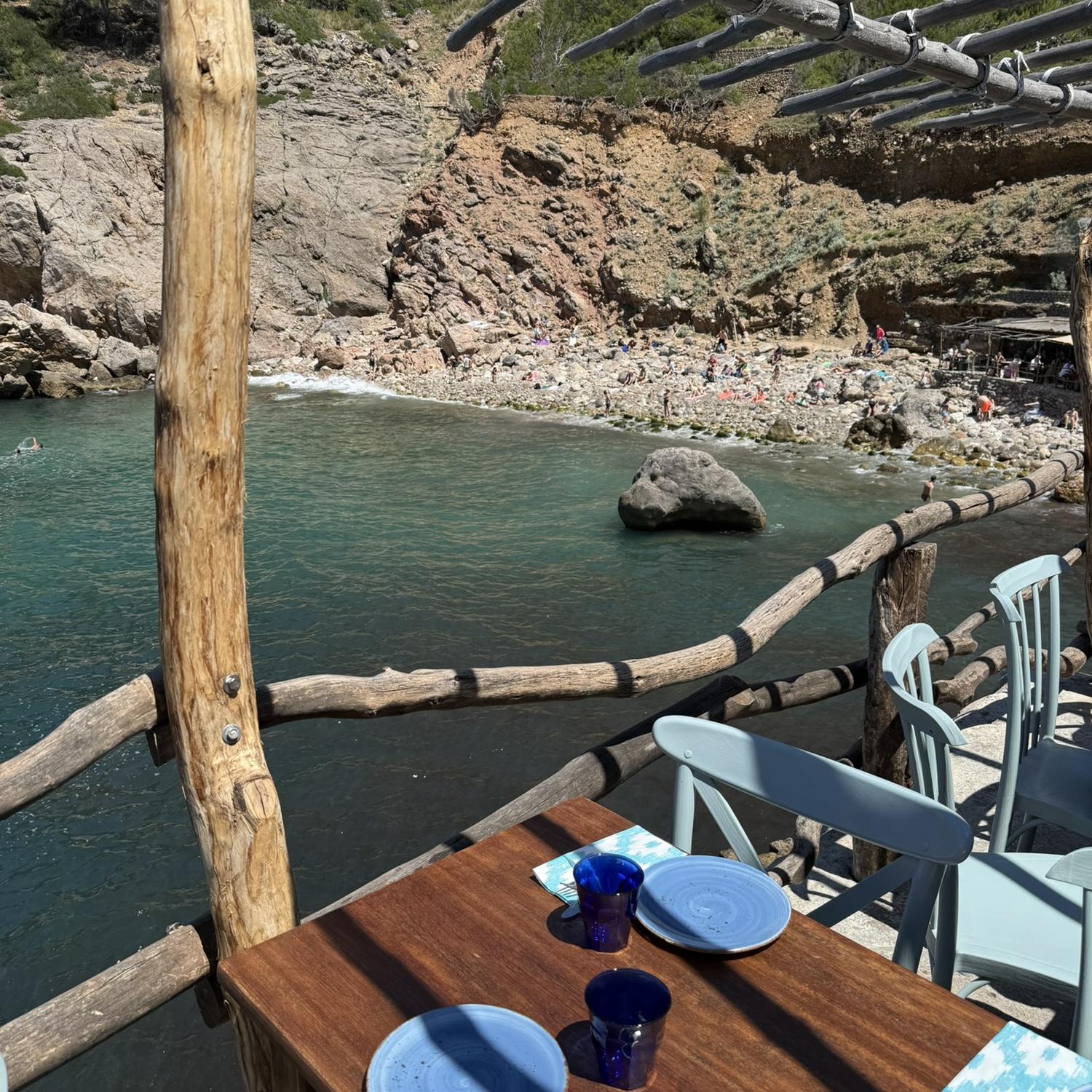 Ca's Patró March was a casual spot we loved! https://caspatromarch.myrestoo.net/en/reservar