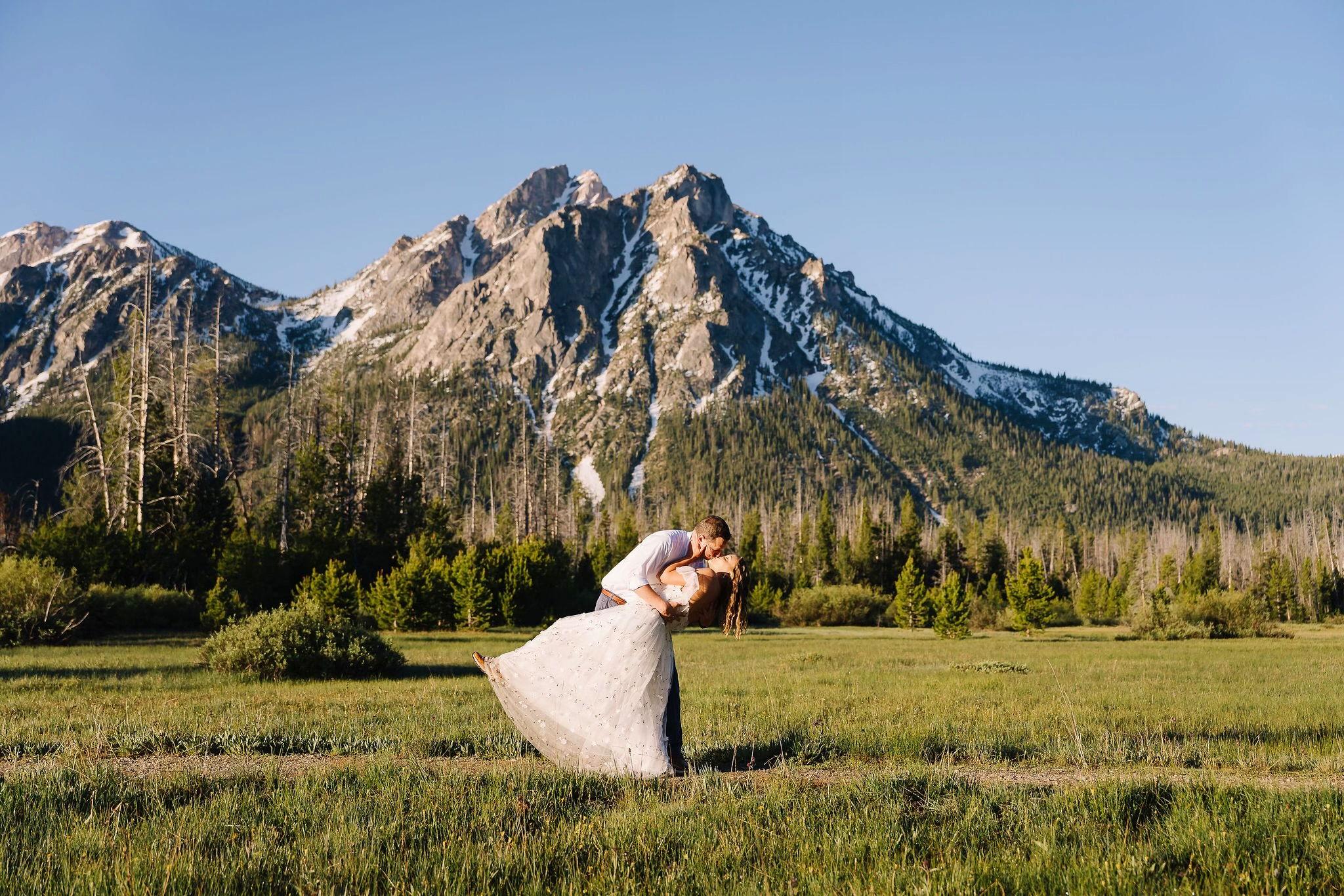 The Wedding Website of Jessica Perritt and Duncan McLaurin