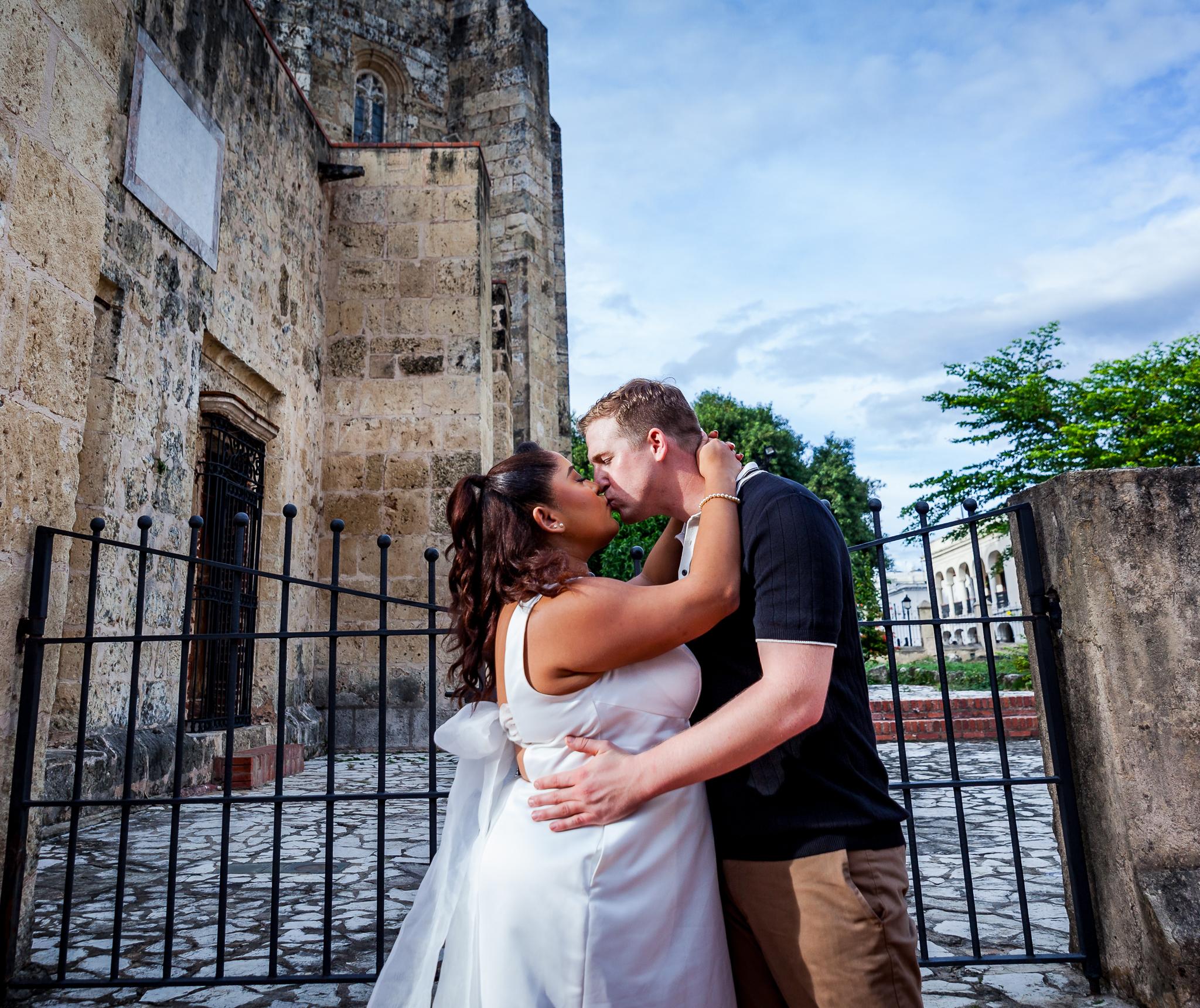 The Wedding Website of Geuly Orozco-Lugo and Robert Witte
