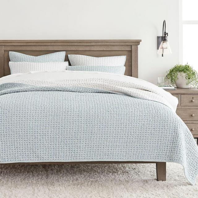 Chambray Pickstitch Wheaton Reversible Striped Cotton/Linen Quilt, Full/Queen