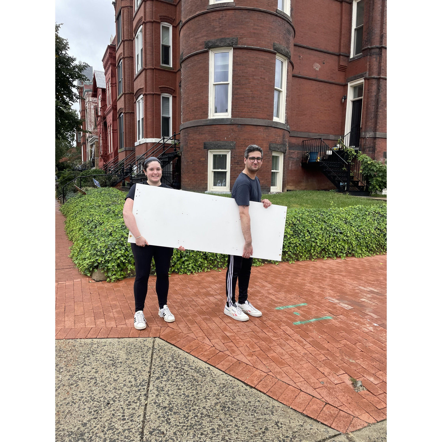 Moving in together, 2023