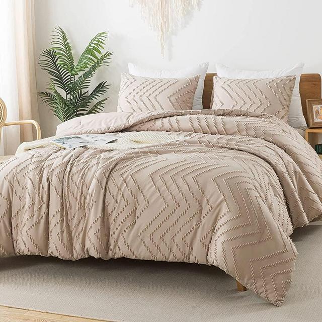 Litanika Khaki Boho Comforter Set King Size, 3 Pieces Beige Chevron Tufted Farmhouse Solid Bedding Set & Collections, All Season Bed Set (104x90In Comforter & 2 Pillowcases)