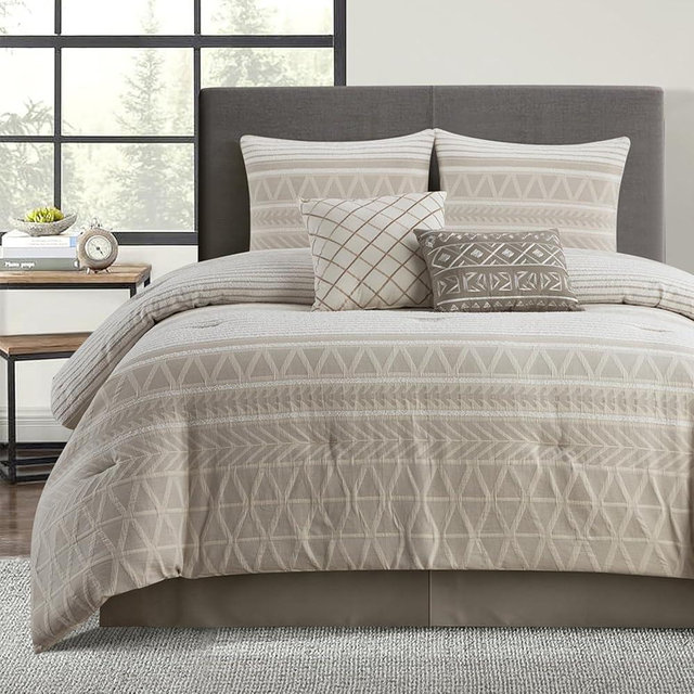 LANCO MODERN LIFESTYLE Cotton Comforter Set California King, Gorgeous Geometric Jacquard, Beige Soft Lightweight Bedding Set for All Seasons, Bedskirt, Pillow Shams and Decor Pillows