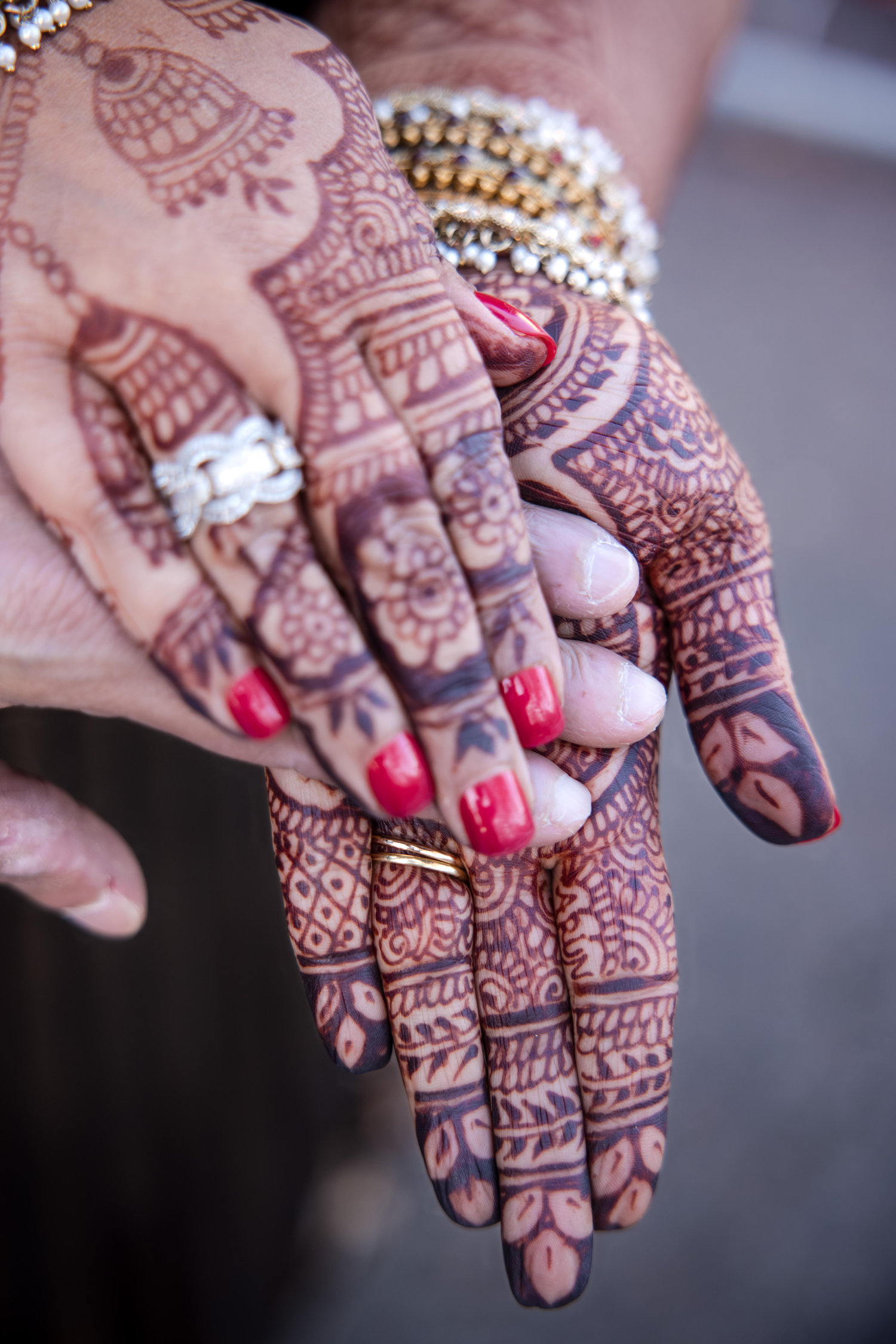 The Wedding Website of Chaula Negandhi and Arun Kapoor