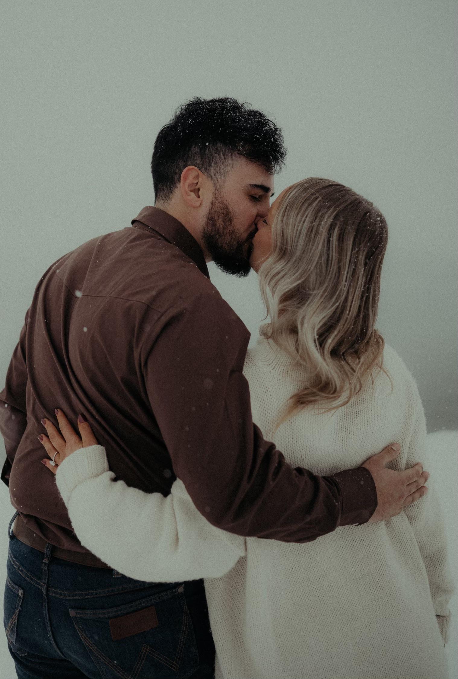 The Wedding Website of Jenna Louise Couch and Damian Maes Leander