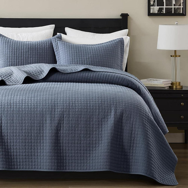 WDCOZY 100% Cotton Queen Size Quilt Set - Dusty Blue Box Pick Stitch Soft Lightweight Bedspread, Textured Like Linen, Farmhouse Country Rustic Coverlet, Shabby Chic Gauze Bedding, 3 Pieces