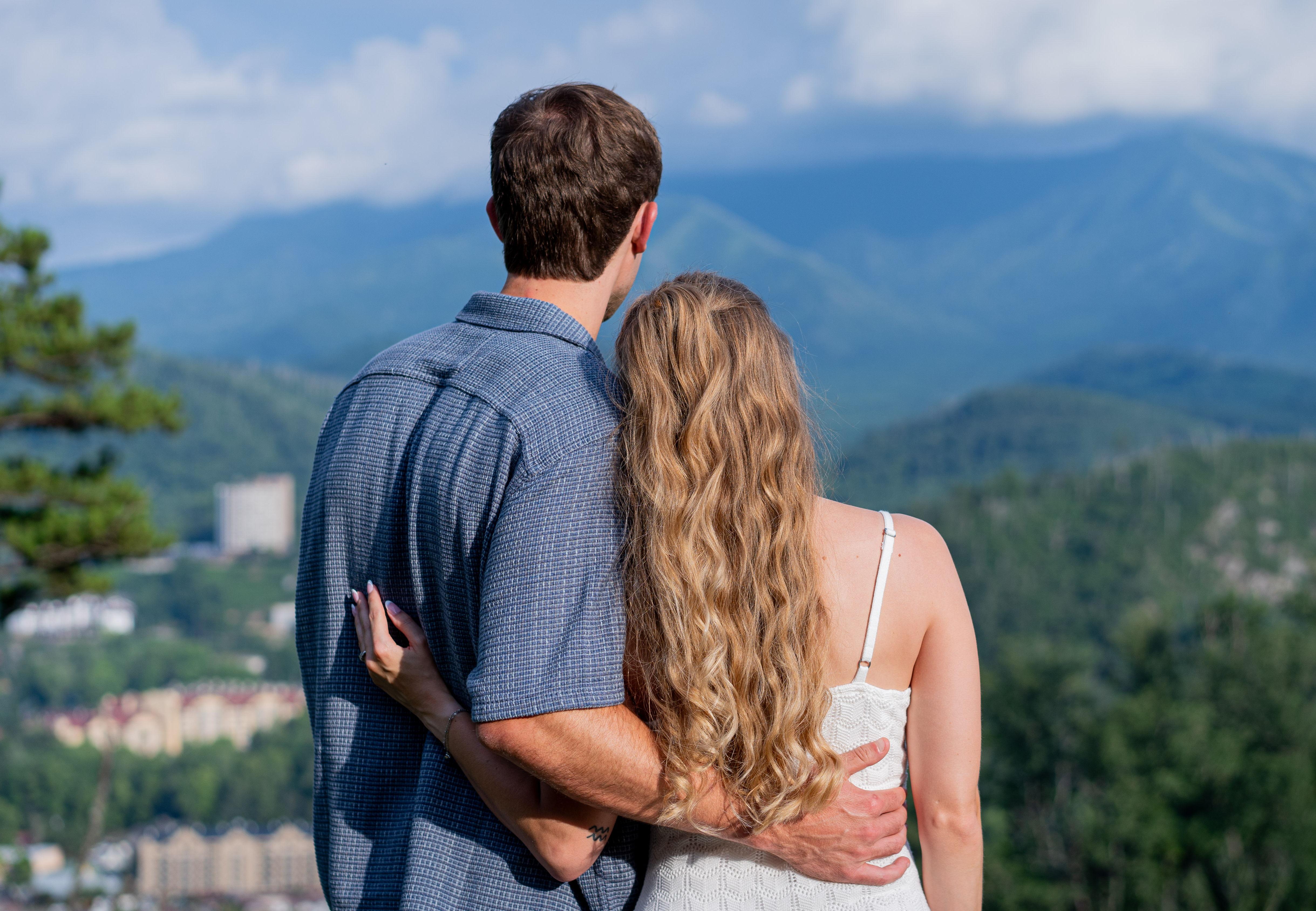 The Wedding Website of Ashley Rydland and Jake Lanza