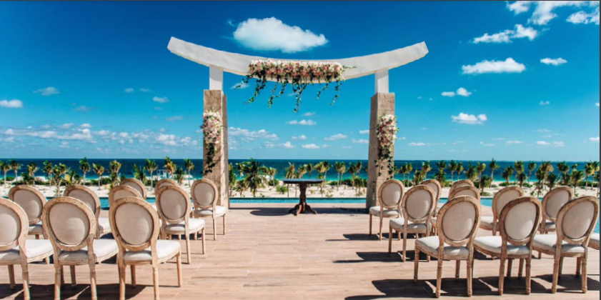 The Wedding Website of Carla Boyd and Curtis Monday