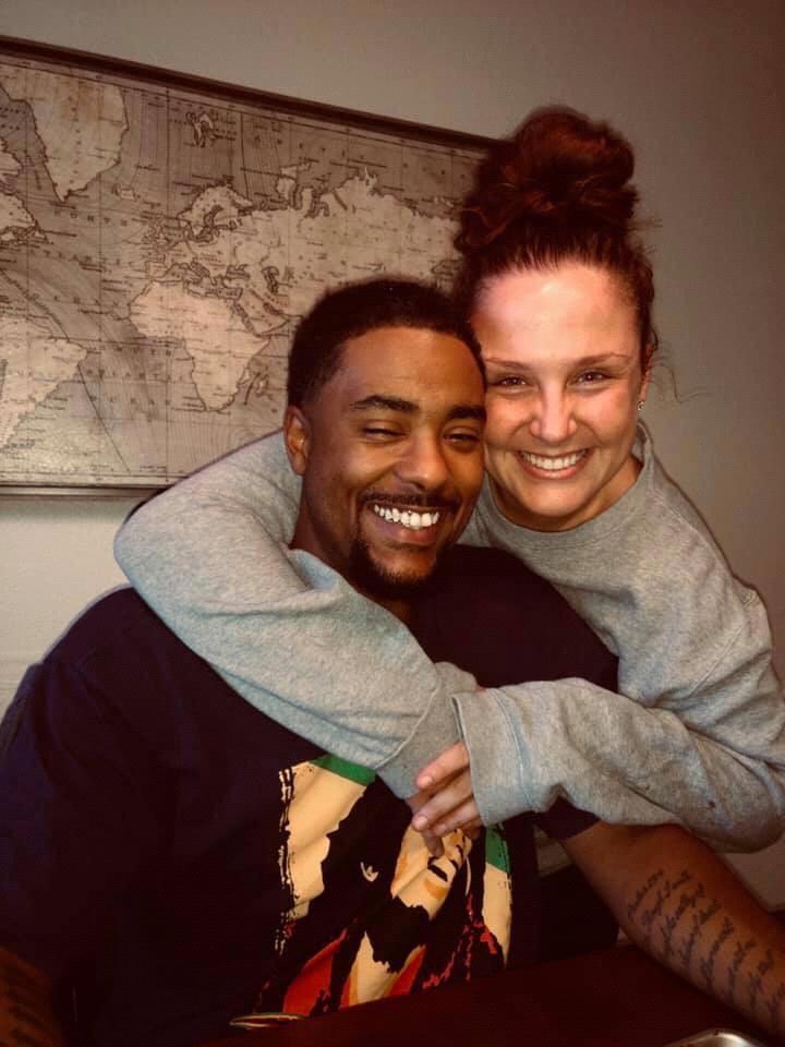“There is never a time or place for true love. It happens accidentally, in a heartbeat, in a single flashing, throbbing moment.”
– Sarah Dessen