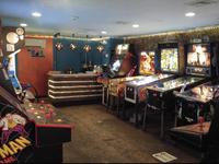 Bit Bar Salem (Arcade Bar)