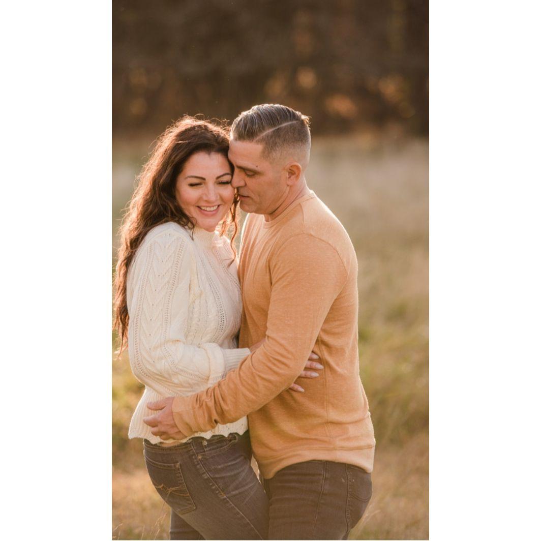 Engagement photo session.