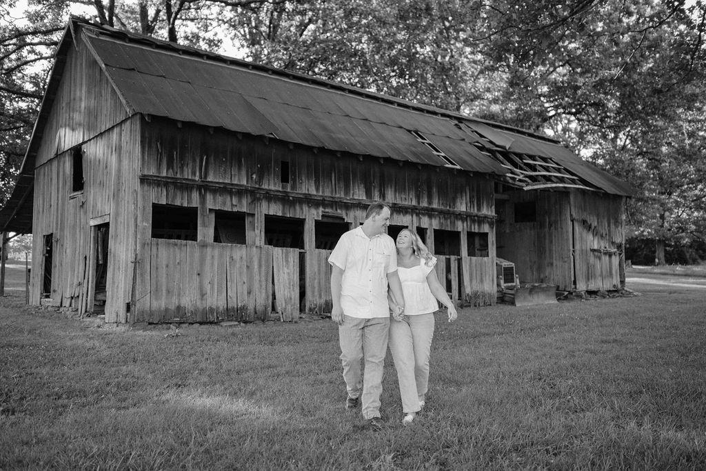 The Wedding Website of Emily Flake and Houston Whillock